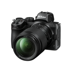 Nikon Z5 (NIKKOR Z 24-200mm f/4-f/6.3 VR Kit Lens) Mirrorless