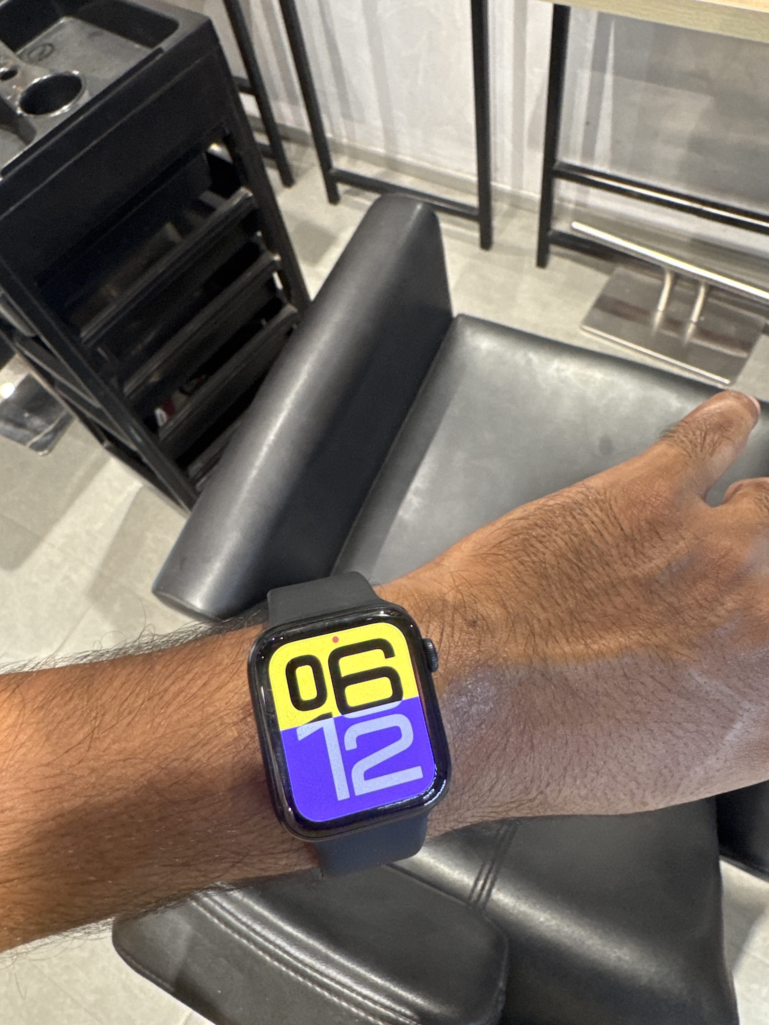 review-image-77570-4