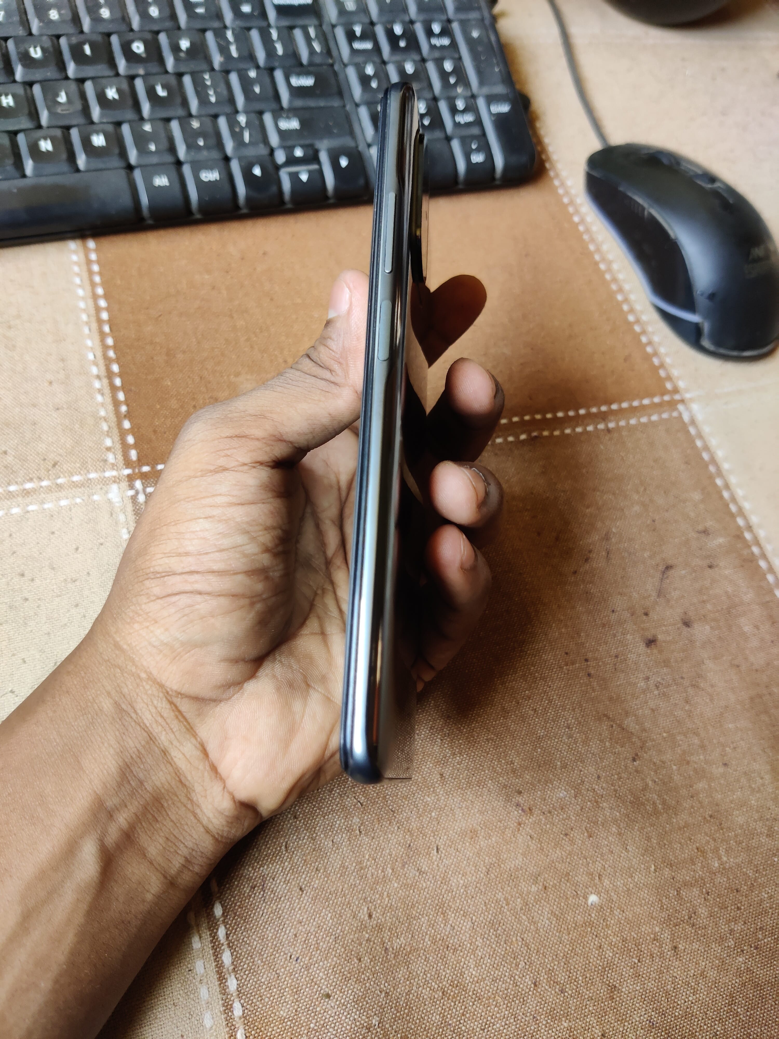 review-image-83085-1