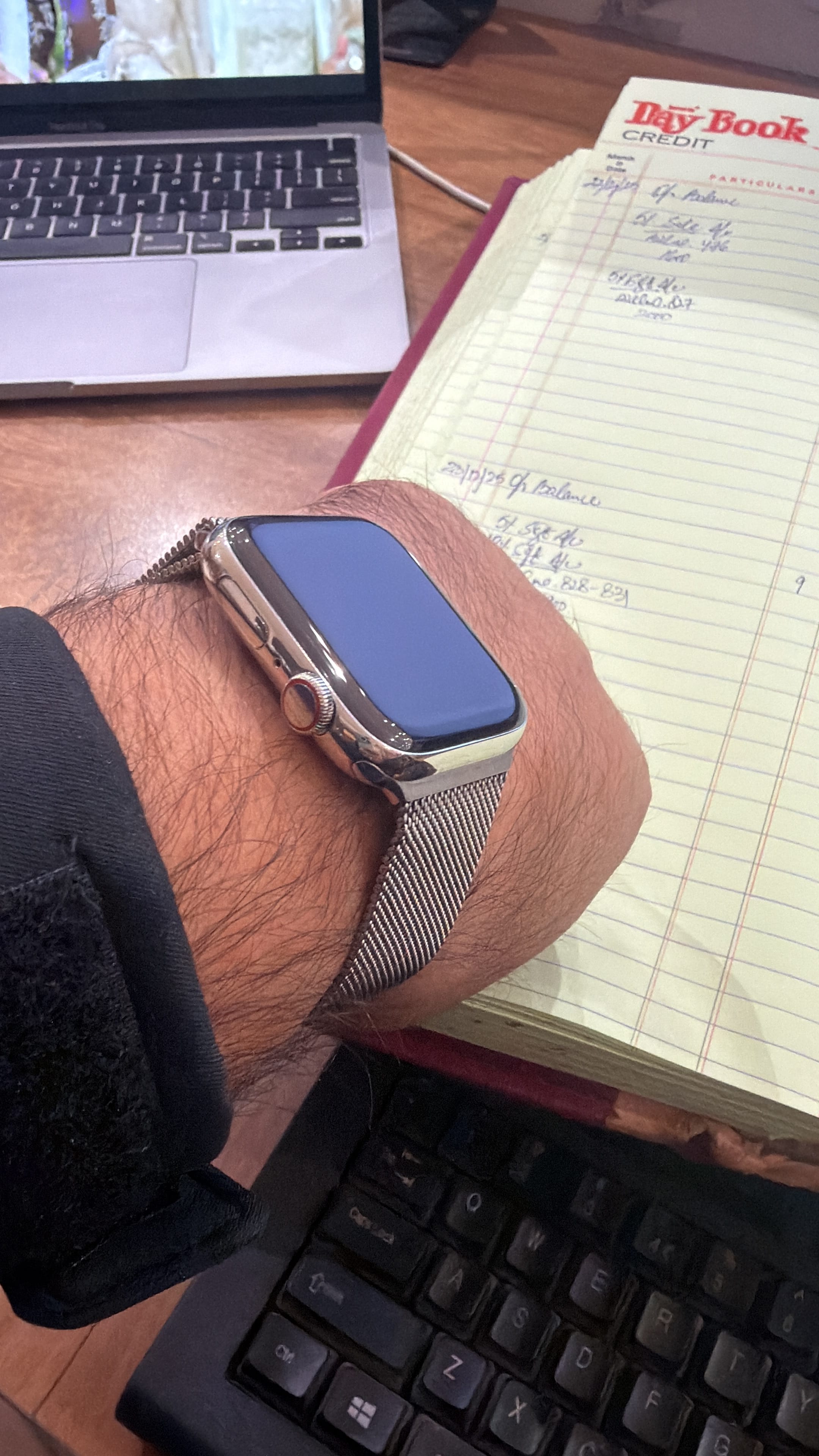 review-image-98922-4